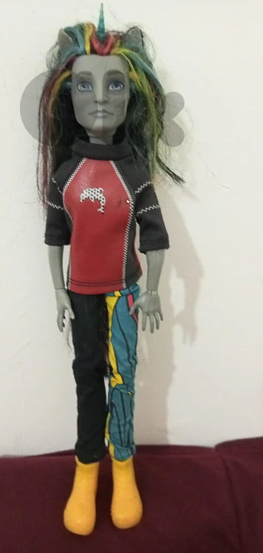 Monster high Neighthan Rot