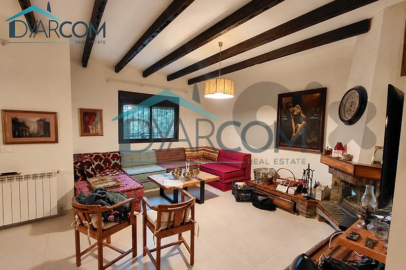 DY4001 - Baabdat Apartment with Terrace & Garden for Sale!