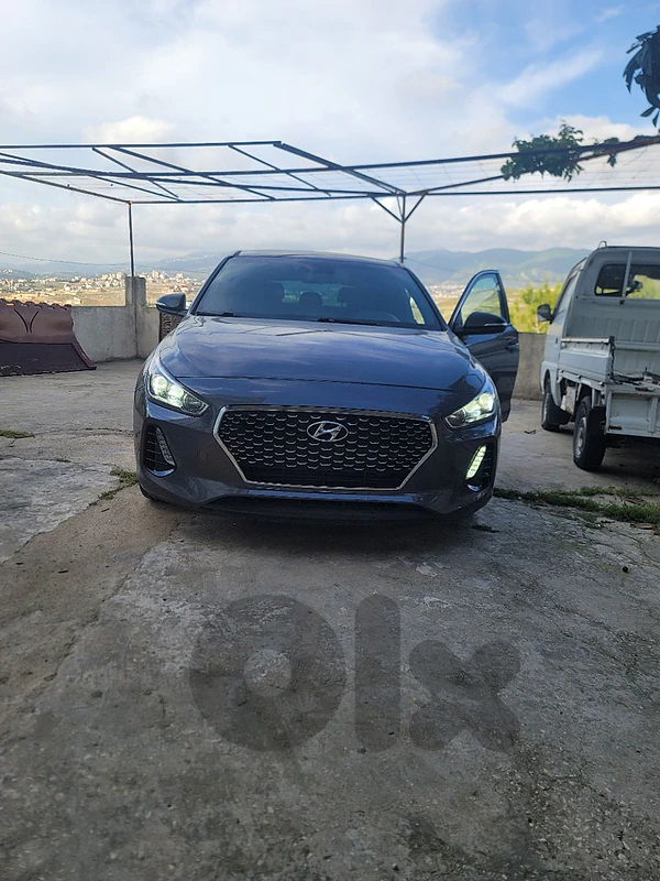 Hyundai Elantra GT 2018 sport Hyundai Elantra GT 2018 sport