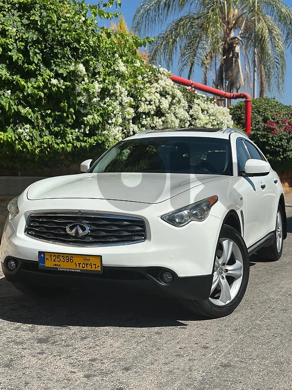 Infiniti Fx series 2009 Fx Shark 2009 | 9800$ Very Clean