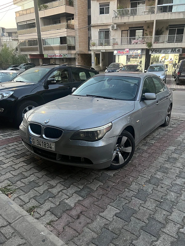 BMW 5-Series 2005