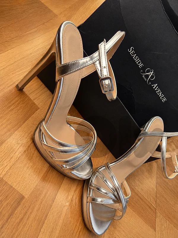 Silver High Heel Sandals – Size 37