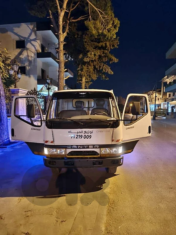 Mitsubishi canter 1999