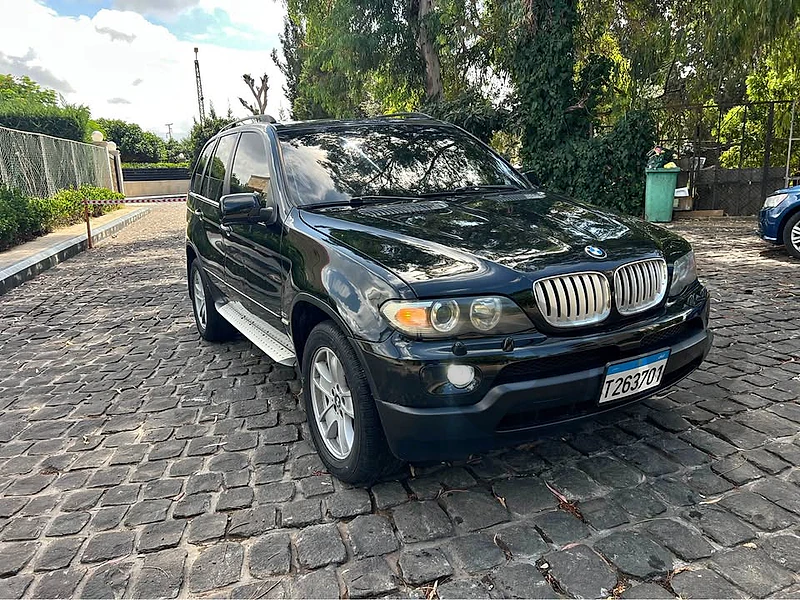 Bmw x5	2004
