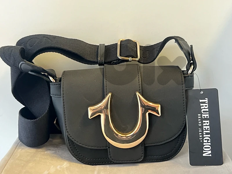 True Religion Horseshoe Crossbody Bag – Black & Gold | Brand New