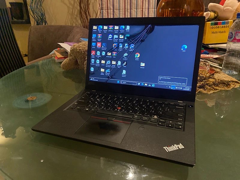 laptop think pad maksoira sheshe bas kel shi fi tamem