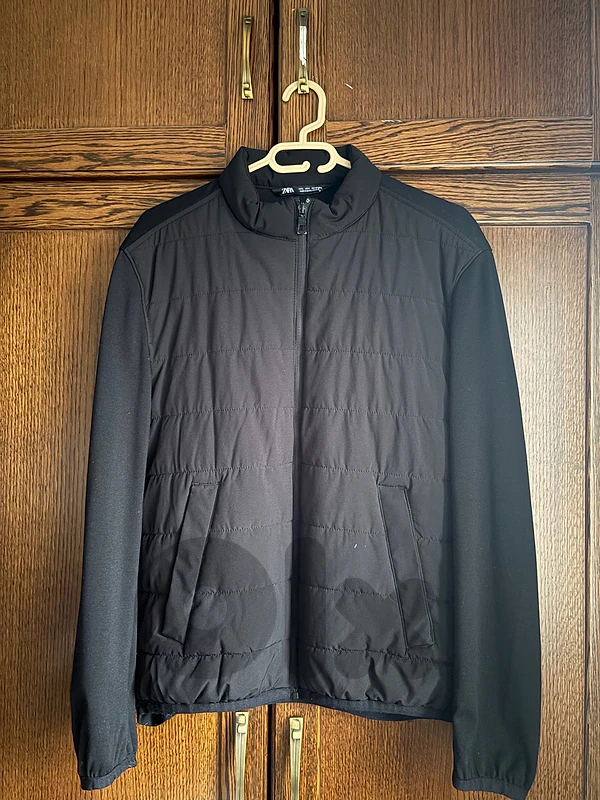 Zara Black Padded Quilted Jacket – Size L