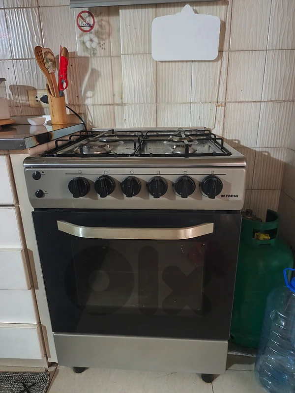 stove , microwave