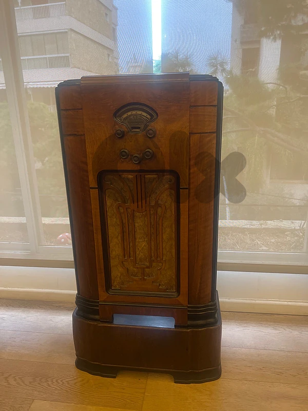 vintage radio