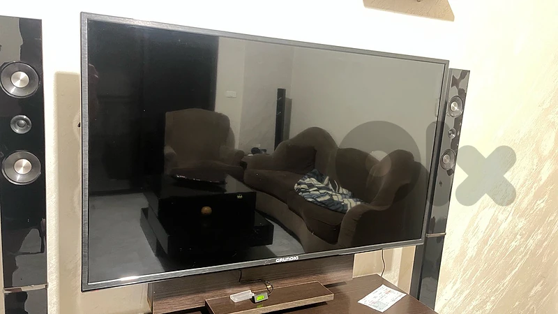 Grundig LED TV 50 Inch for Sale