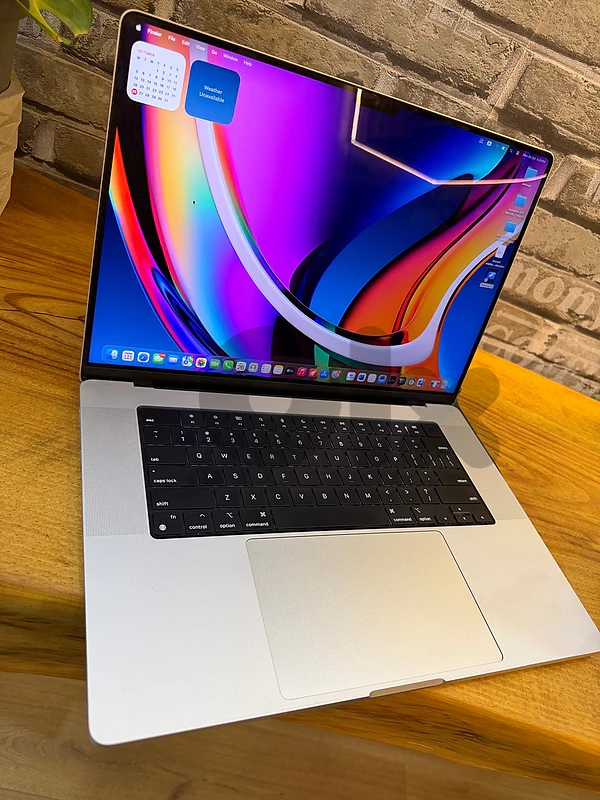 macbook pro 16 inch 2021