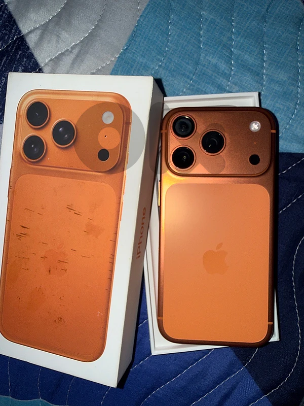 iPhone 17 Pro 1TB Orange + Box – Water Damaged – For Parts