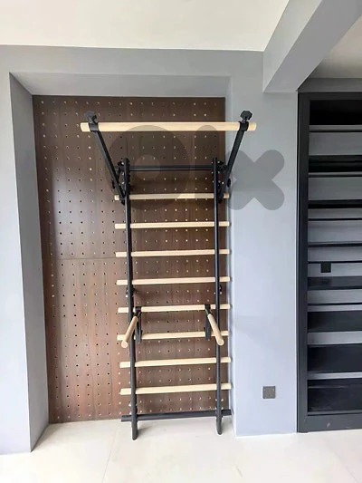 swedish wall ladder