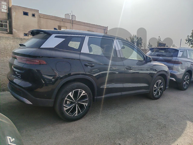BYD Song Pro Plug-in Hybrid DM-I Brand new Zero km BYD Song Pro Plug-in Hybrid DM-I Brand new Zero km