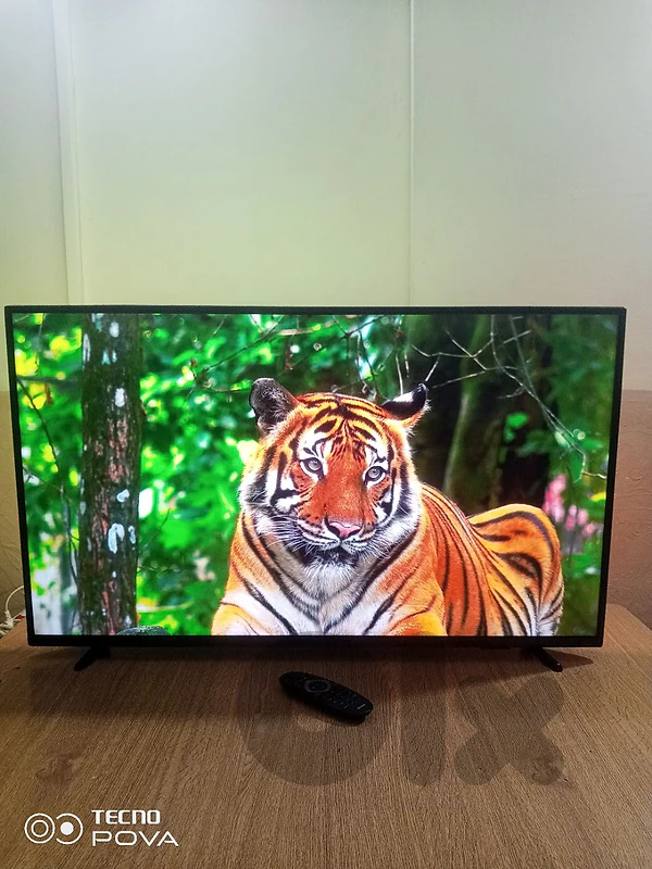 led 43 philips orginal 4k built in reciver