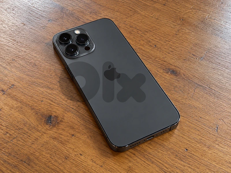 i phone 13 pro max super clean