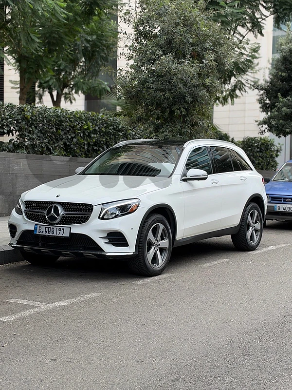 Mercedes-Benz GLC-Class 300 2019 4 matic super clean low mileage Mercedes-Benz GLC-Class 300 2019 4 matic super clean low mileage