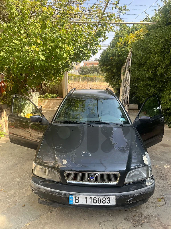 Volvo V40 1997