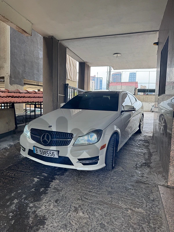 Mercedes-Benz C-Class 2012