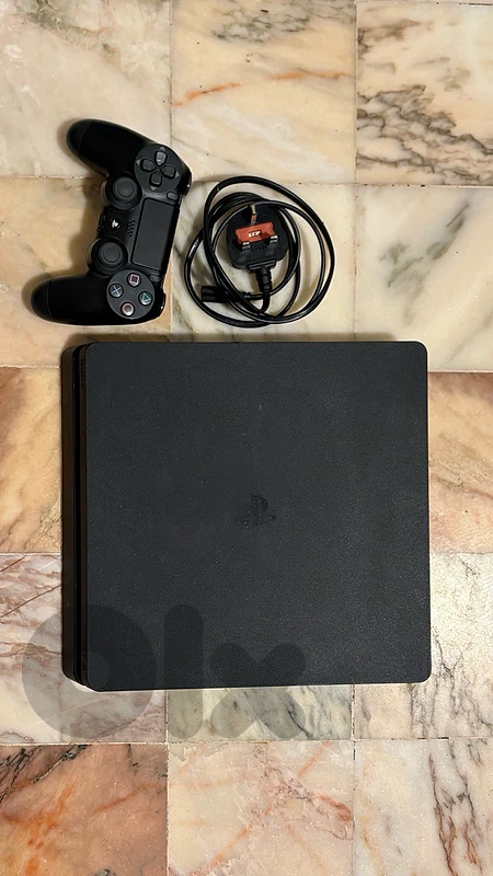 Ps4 + 12 cds for sale
