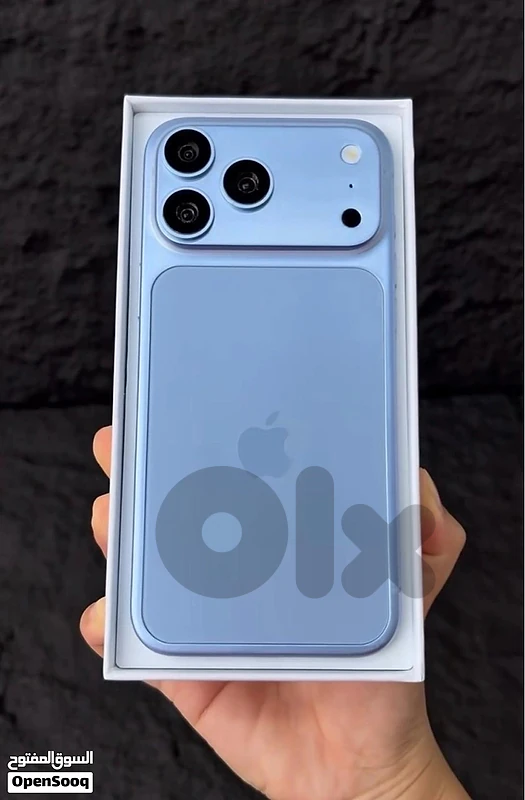 iphone 18 pro max 512g 1sim/Esim مشرج ٢٢ مره