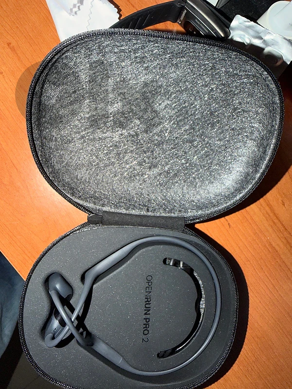 shokz open run pro 2 earphones
