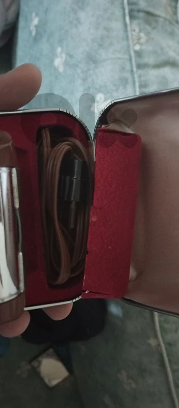 a very old electric shaving machine