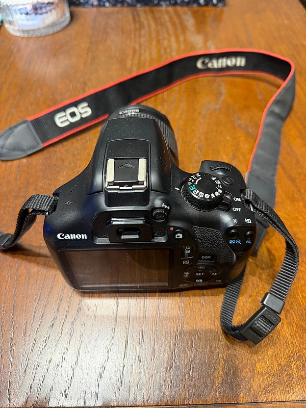 Canon EOS 1300D DSLR Camera with 18–55mm Lens + Accessories