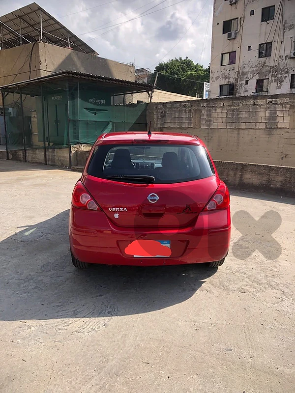 Nissan Tiida 2009 Versa Nissan Tiida 2009 Versa