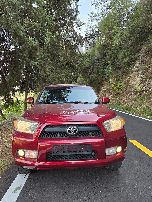 Toyota 4Runner SR5 2013 أجنبي Toyota 4Runner SR5 2013 أجنبي