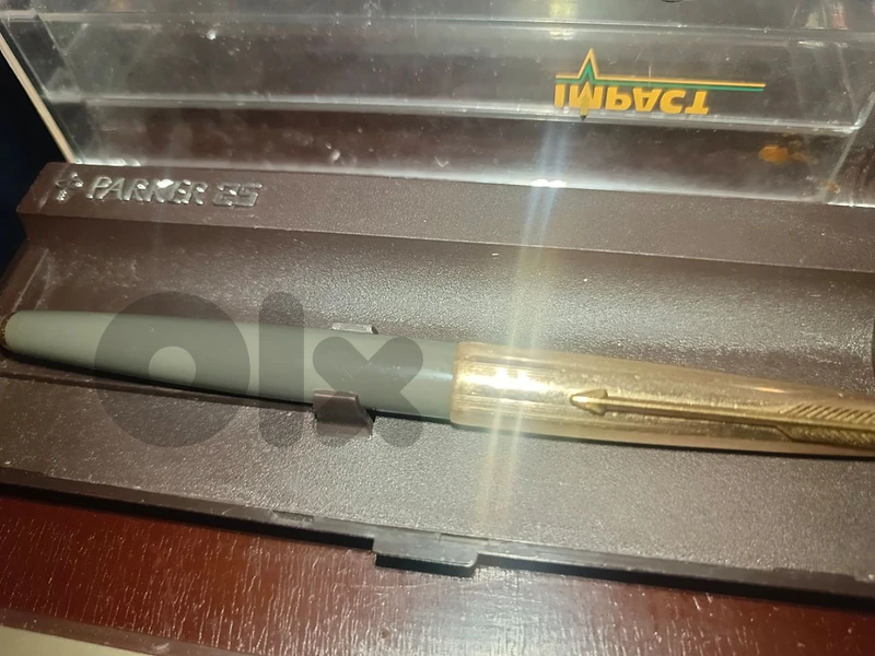 Parker 61 Heirloom USA - Lined Gold Cap 1/10 12K + 14K Nib - Vintage Parker 61 Heirloom USA - Lined Gold Cap 1/10 12K + 14K Nib - Vintage