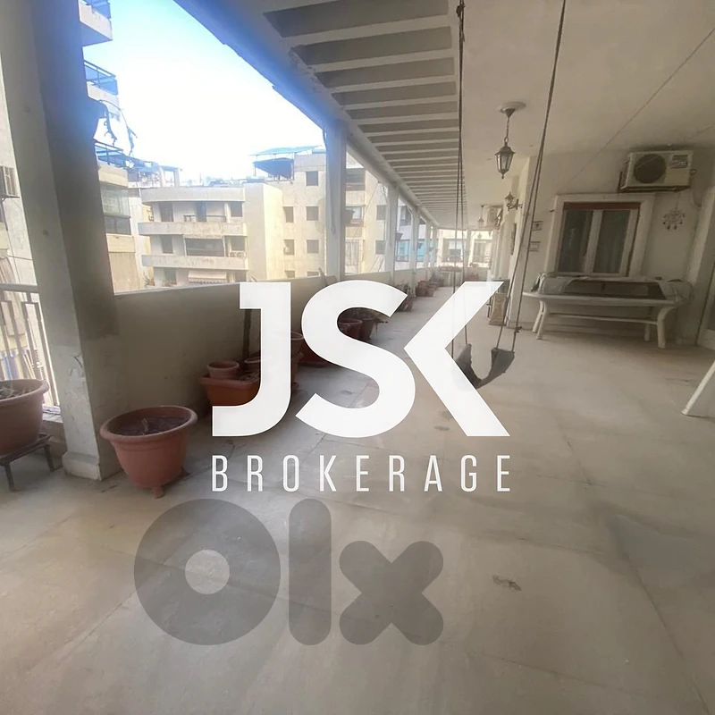 L23191  Apartment with Terrace for Sale in Zarif, Ras Beirut