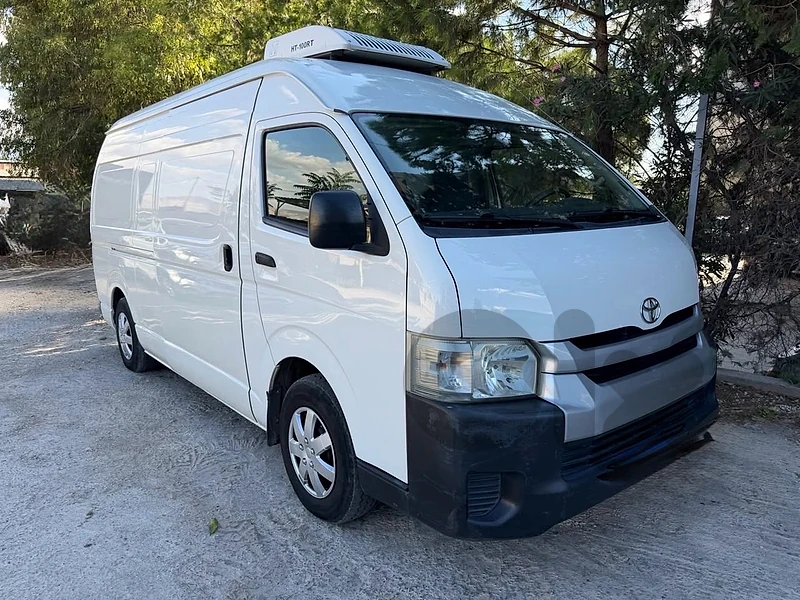 Toyota Hiace 2015 Ajnabe – Super Clean – Freezer +30° to -30°