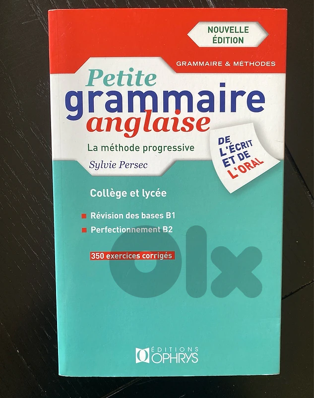 learn English Grammar  differently  !