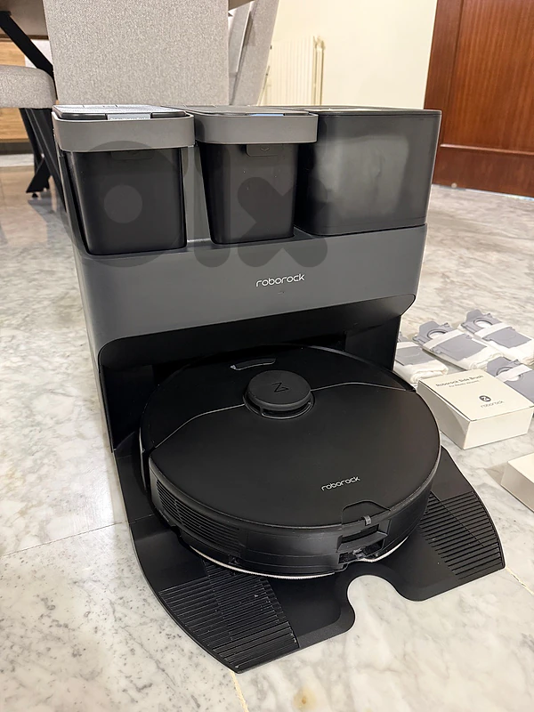 Roborock S7 Max Ultra (Robot Vacuum and Mop)