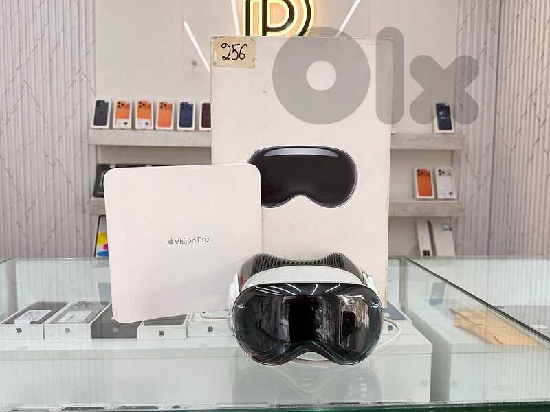 Apple vision Pro Used Super Clean