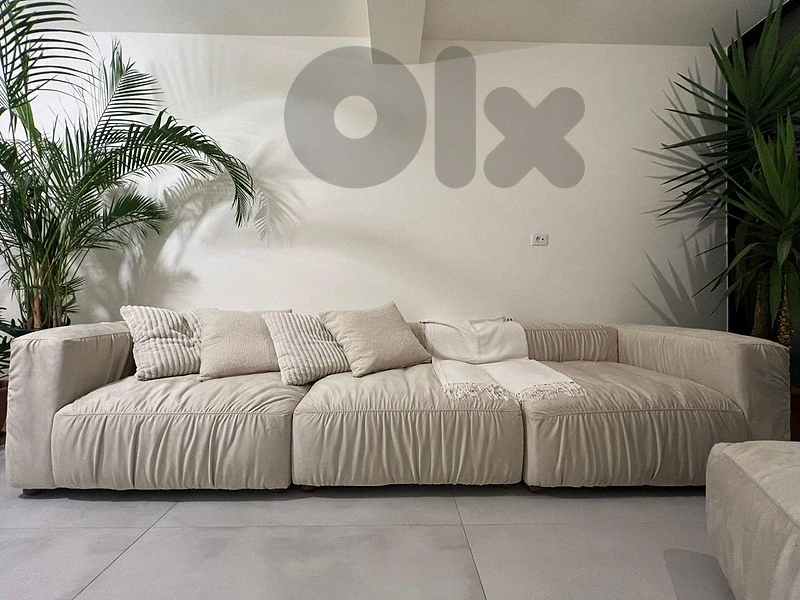 sofa like new