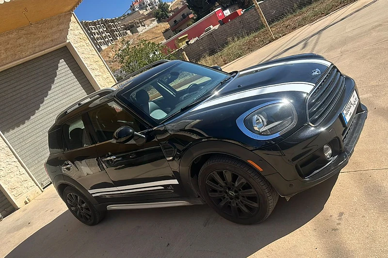 MINI Cooper 2017 limited admission