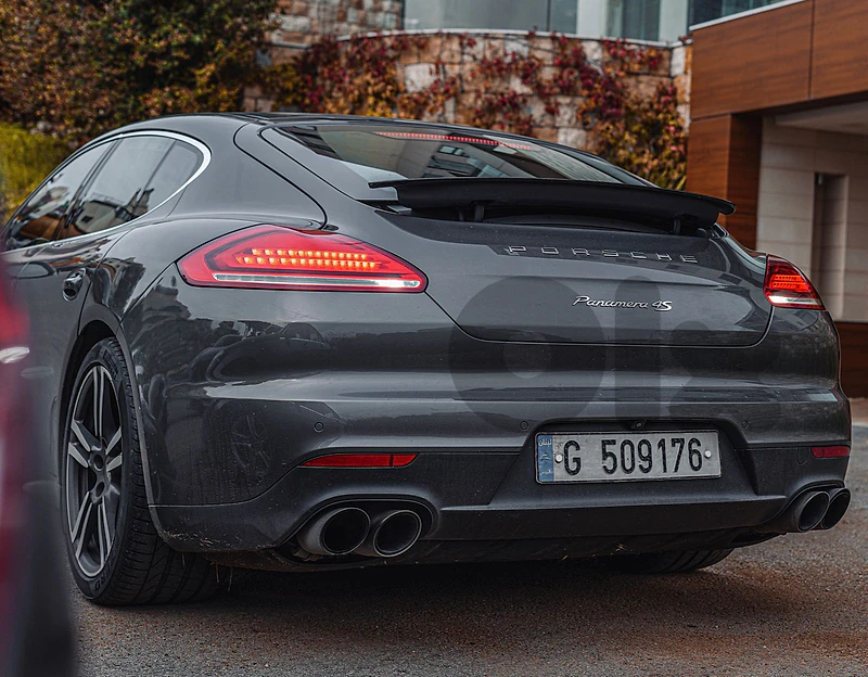 Panamera 4S - Under Warranty - mint condition