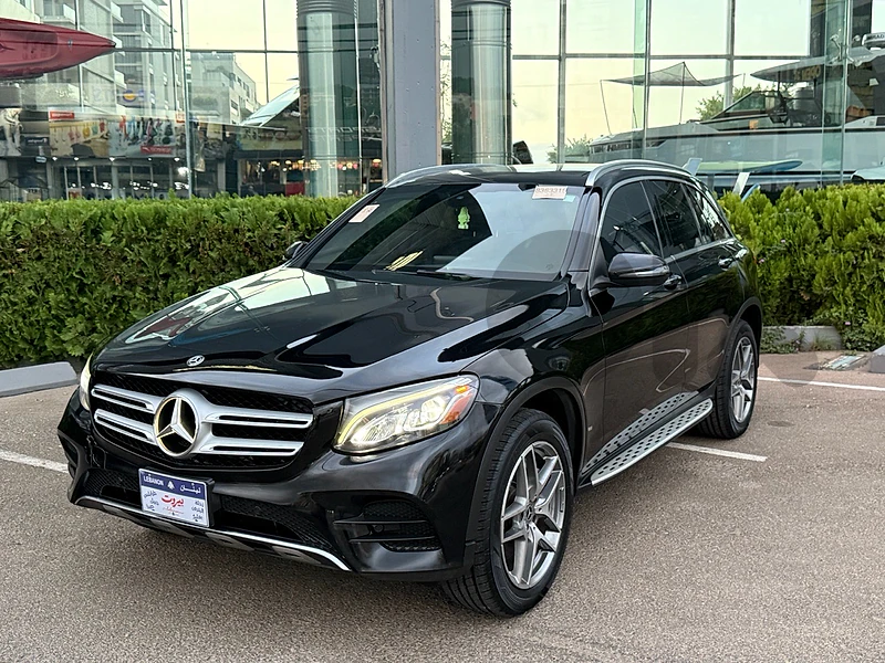 2019 GLC 300 4matic AMG  EDITION  Clean Carfax