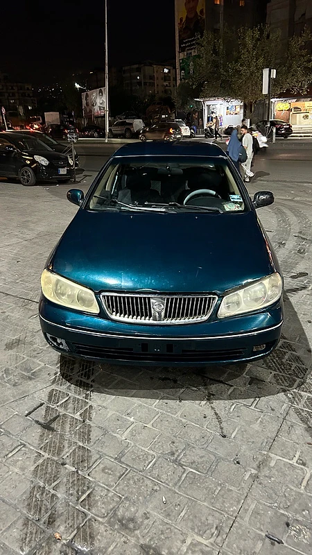 Nissan Sunny 2004 2004