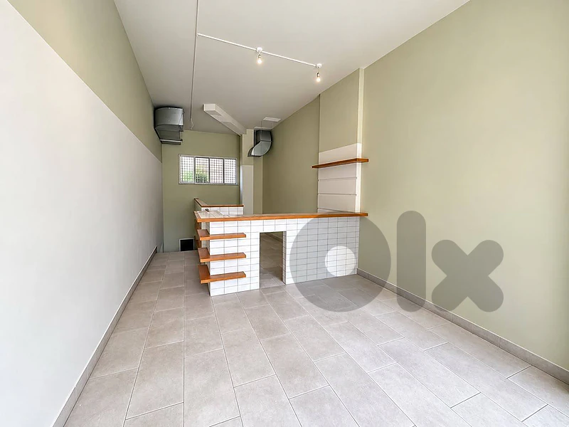 Achrafieh - Clean & Ready Shop for Sale.