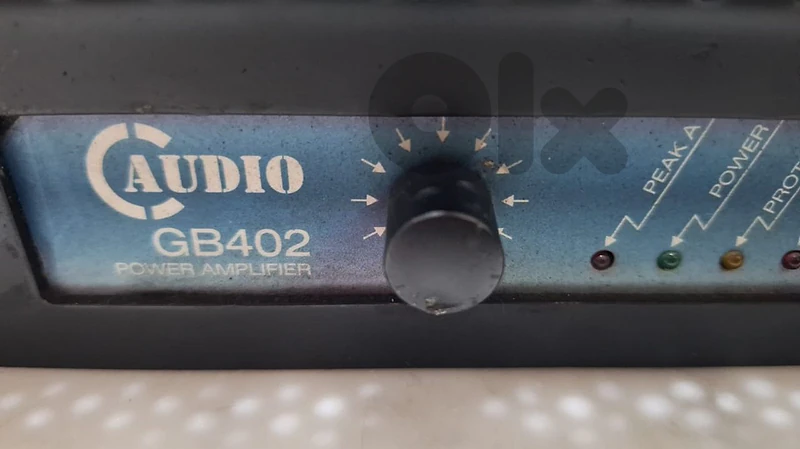 2 Bases , 1 Amplifier C Audio , 1 Cross over Ashly 402
