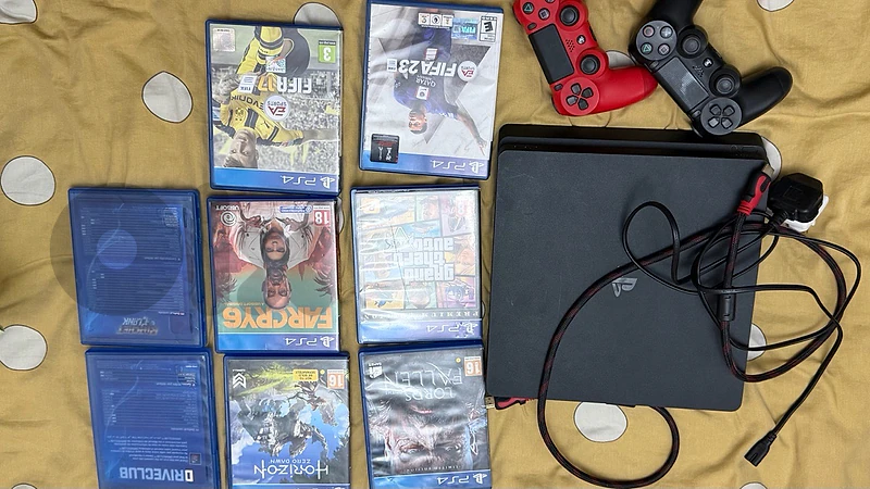playstation4 slim