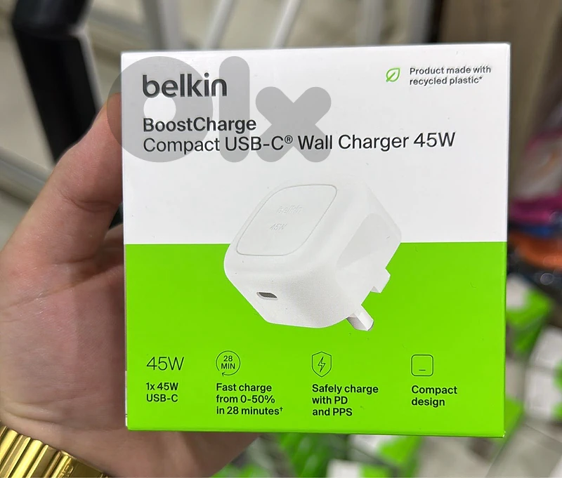 Belkin Boostcharge compact usb-c wall charger 45w 3pin white