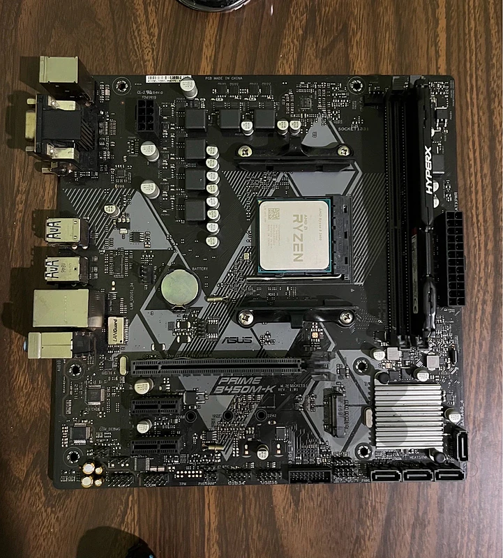 AMD Ryzen 5 2600 + ASUS B450M-K + 16GB Kingston HyperX RAM