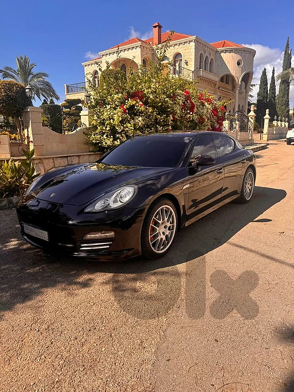 Porsche panamera 4S 2010
