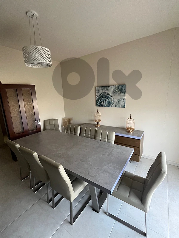 full dining room