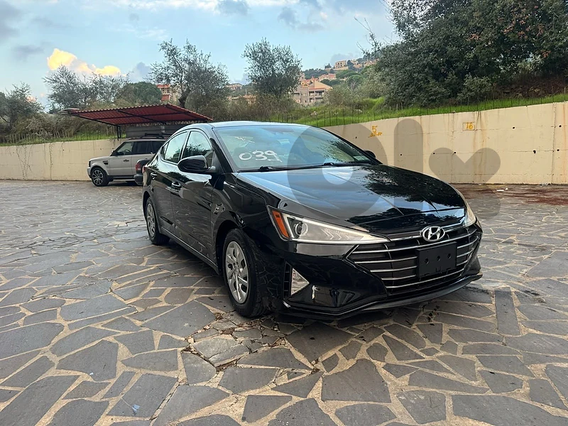 Hyundai Elantra 2020
