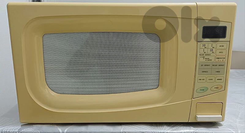 Microwave 28 Liter + Grill (Delivery in beirut)